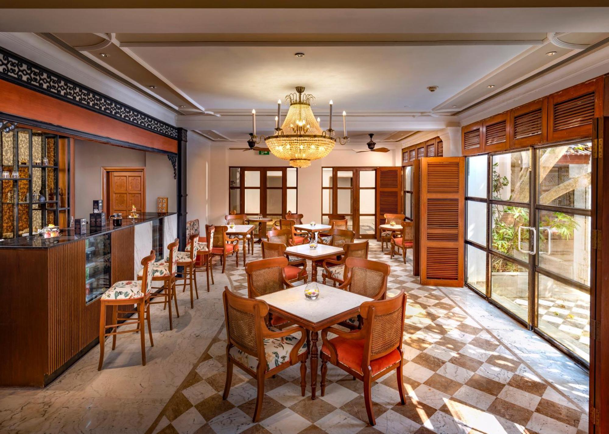 Welcomhotel By Itc Hotels, Cathedral Road, Chennai Exterior photo