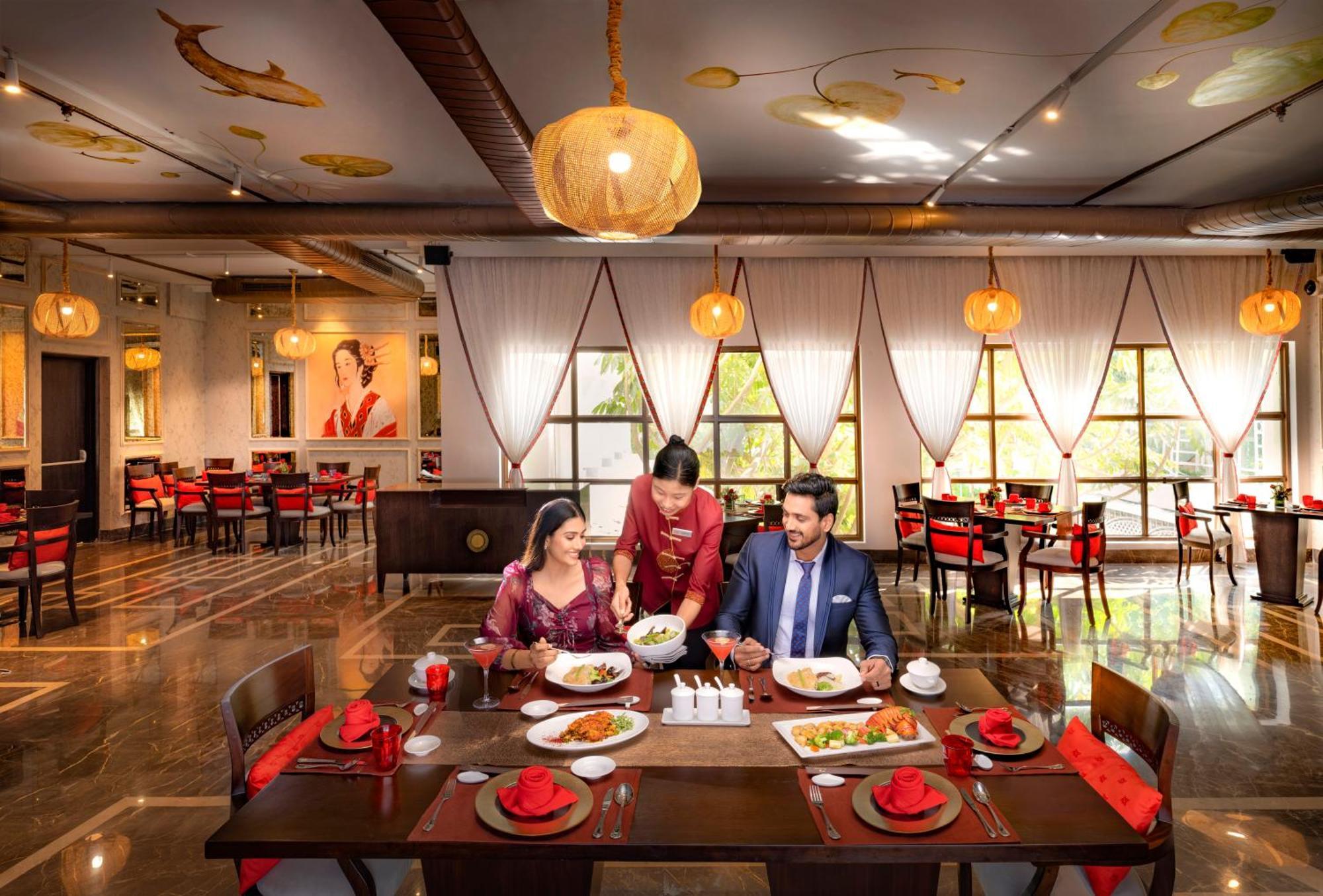Welcomhotel By Itc Hotels, Cathedral Road, Chennai Exterior photo